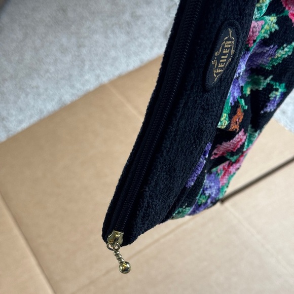 Vintage Feiler Chennile Clutch with Zipper - Picture 4 of 6